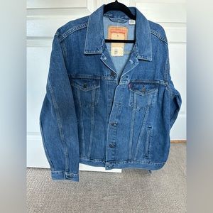 Levi’s Men’s Trucker Jacket